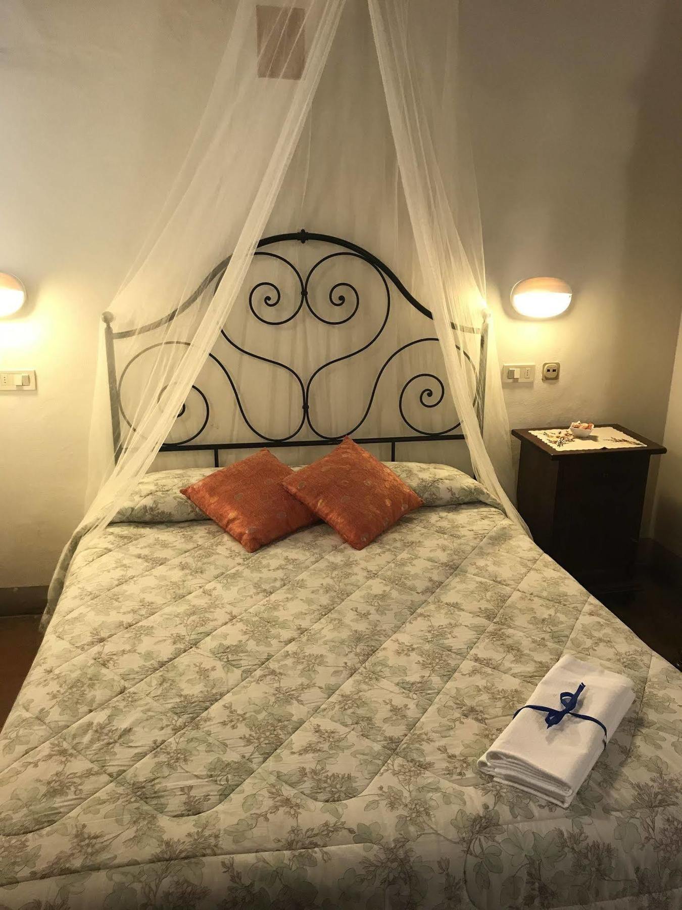Camere Gozzante Pienza Exterior foto