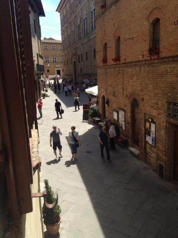 Camere Gozzante Pienza Exterior foto